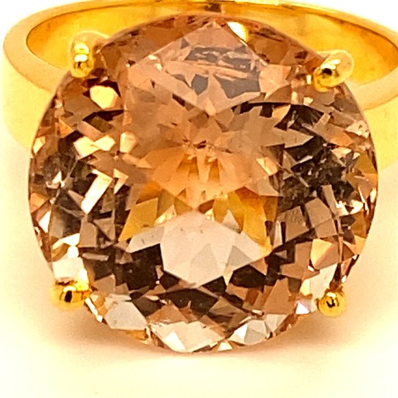 GIA Precious Topaz 17.97ct Solid 18K Gold Ring - Picture 9 of 9